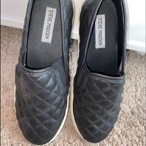 Steve Madden slip-ons